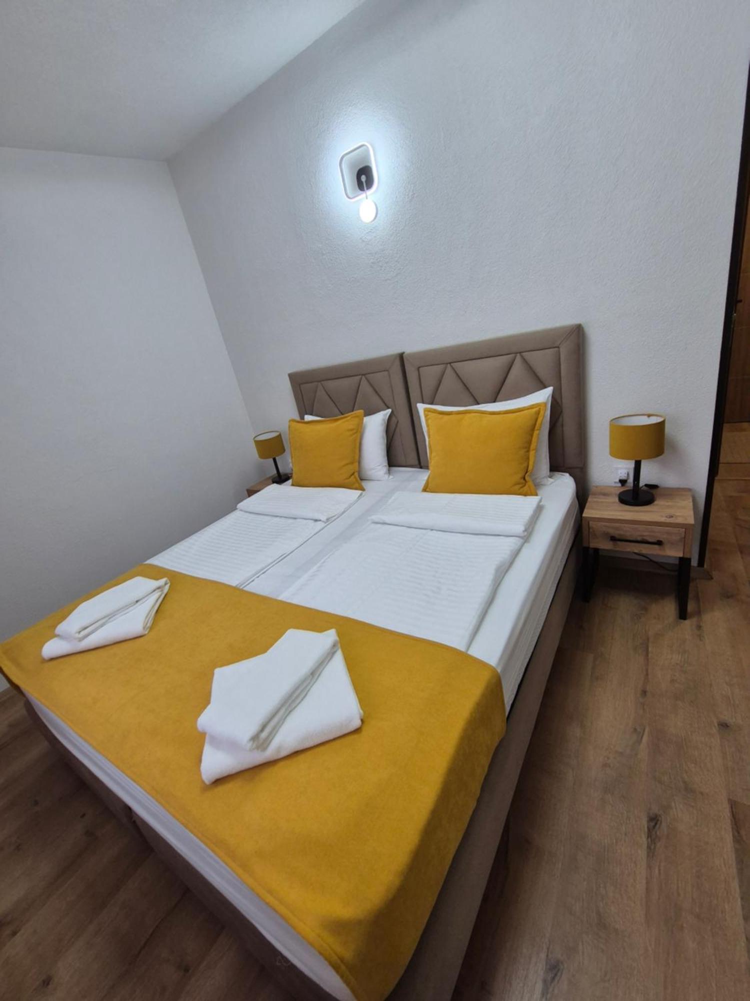 Hotel Domestika Skopje Exterior photo